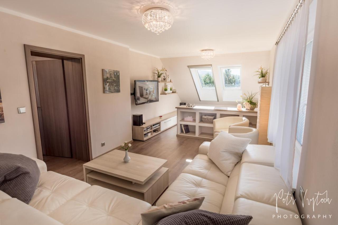 Apartman Na Lipne Frymburk Zewnętrze zdjęcie
