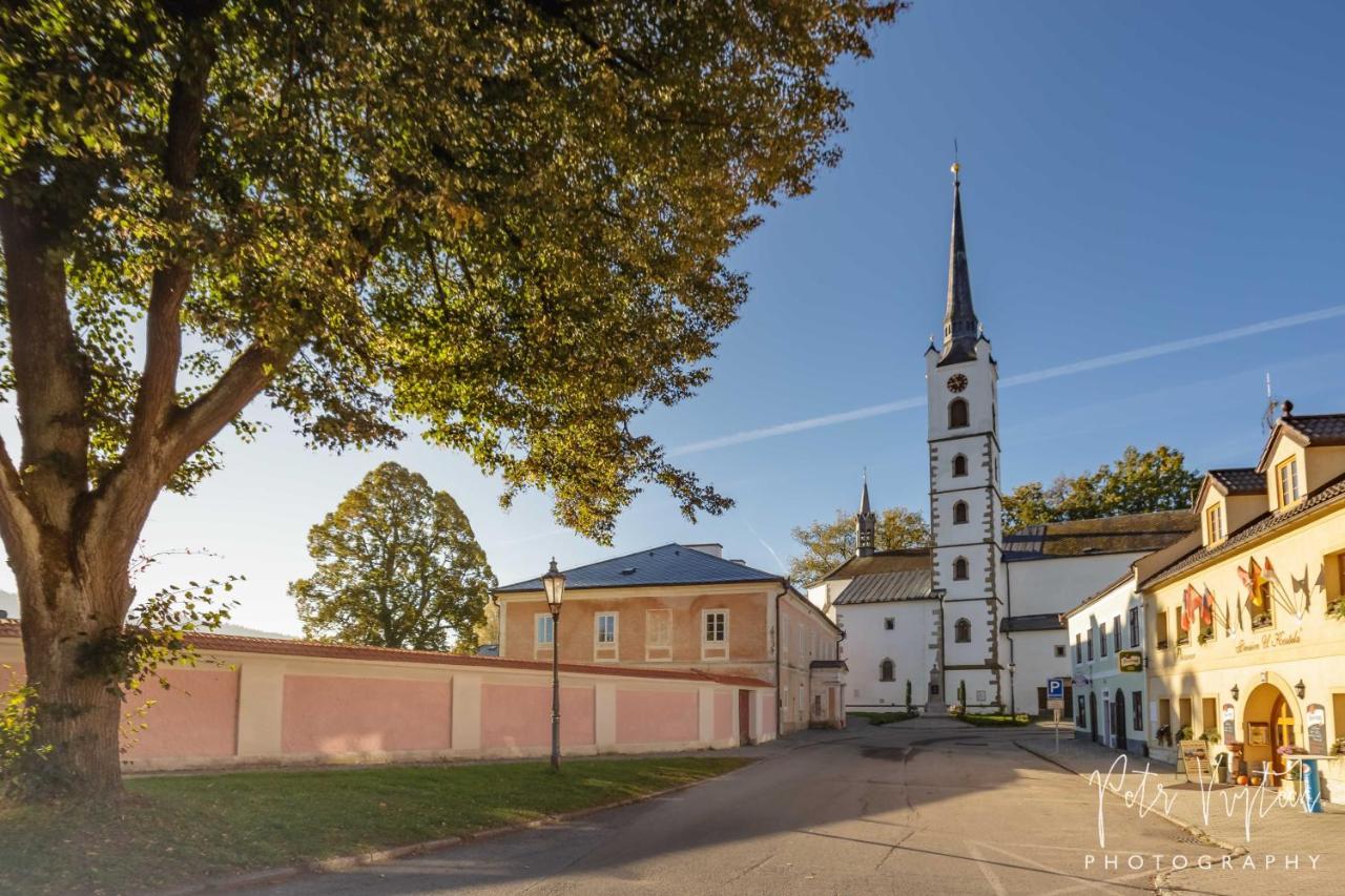 Apartman Na Lipne Frymburk Zewnętrze zdjęcie